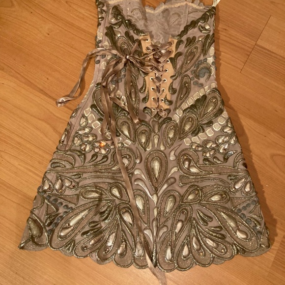 Ema Savahl Couture Dress - Picture 8 of 15